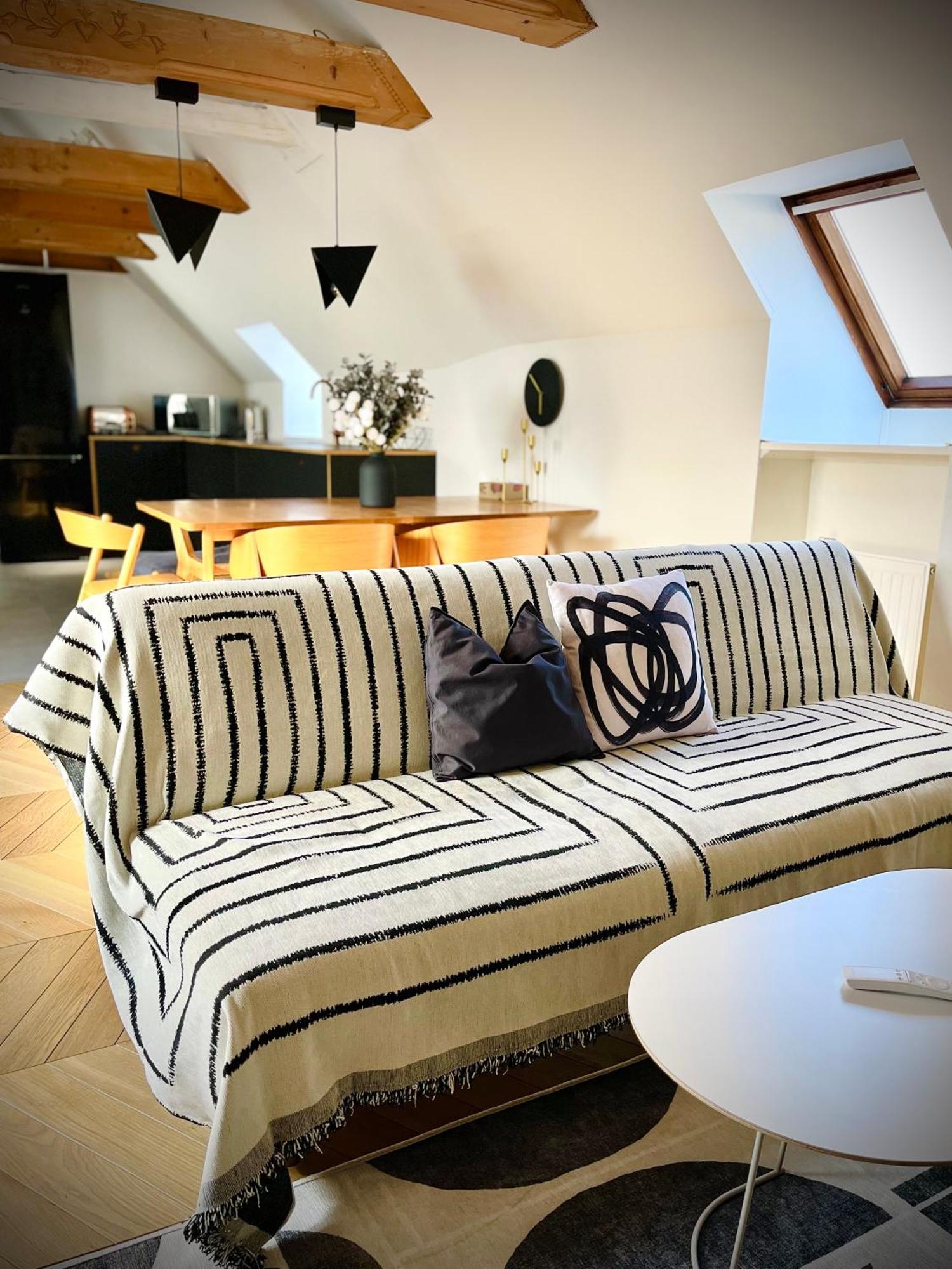 Steyr Old Town Loft - A Charming 3 Bedroom Oasis Exterior foto